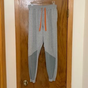 Walker Refinery Women’s Pull-on Pant Joggers